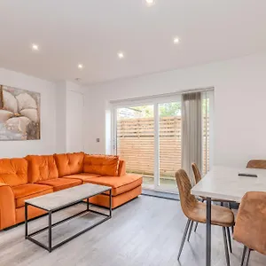  Holiday home 3 Bedroom Flat Bn340awil