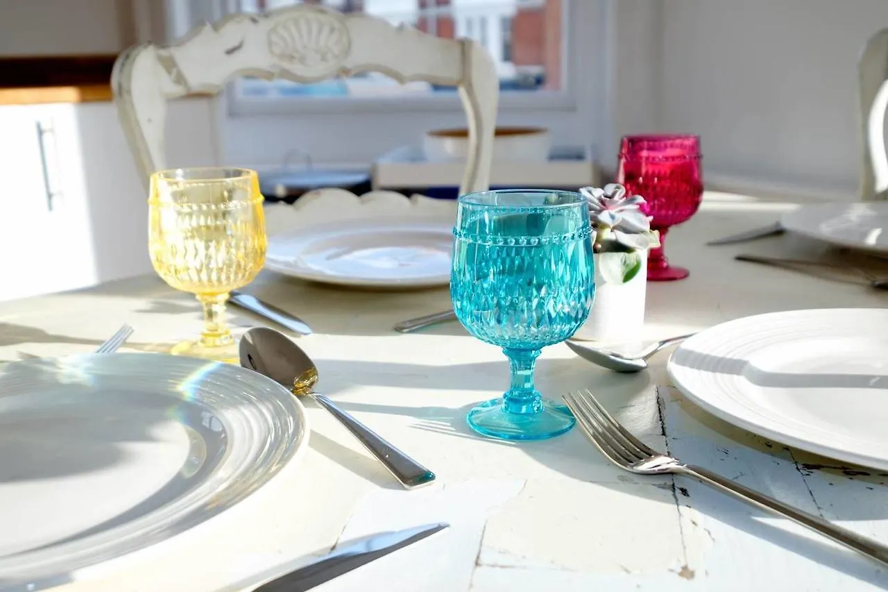Bright & Stylish 2 Bed 1St Floor Apartment Brighton